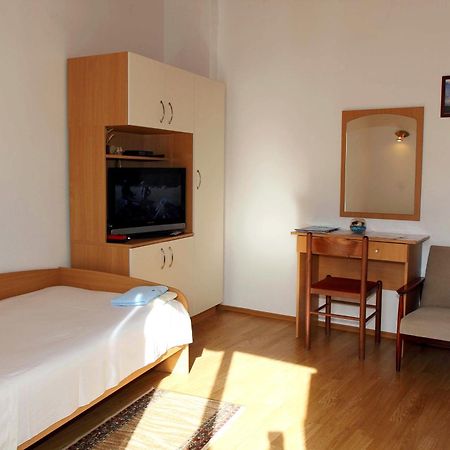 Apartments J&R Babara Биоград на Мору Стая снимка