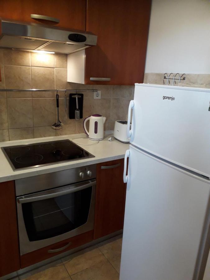 Apartments J&R Babara Биоград на Мору Екстериор снимка