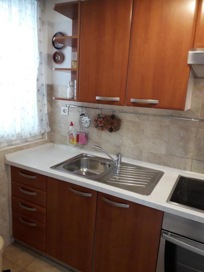 Apartments J&R Babara Биоград на Мору Екстериор снимка