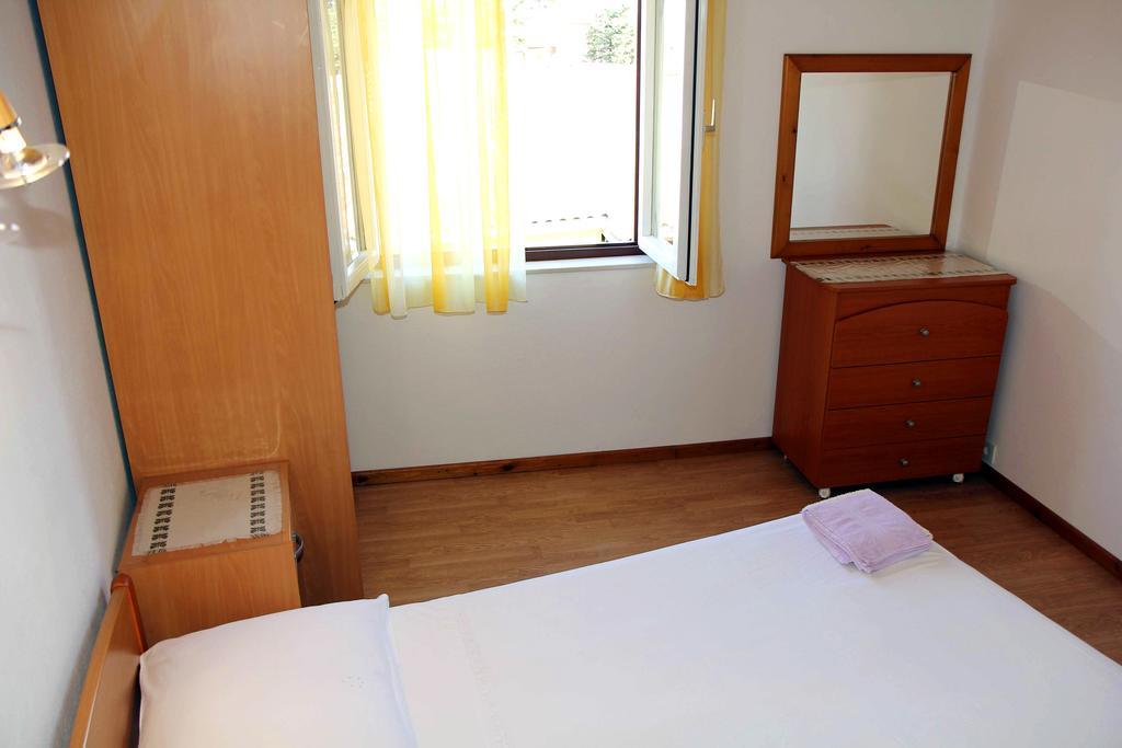 Apartments J&R Babara Биоград на Мору Стая снимка