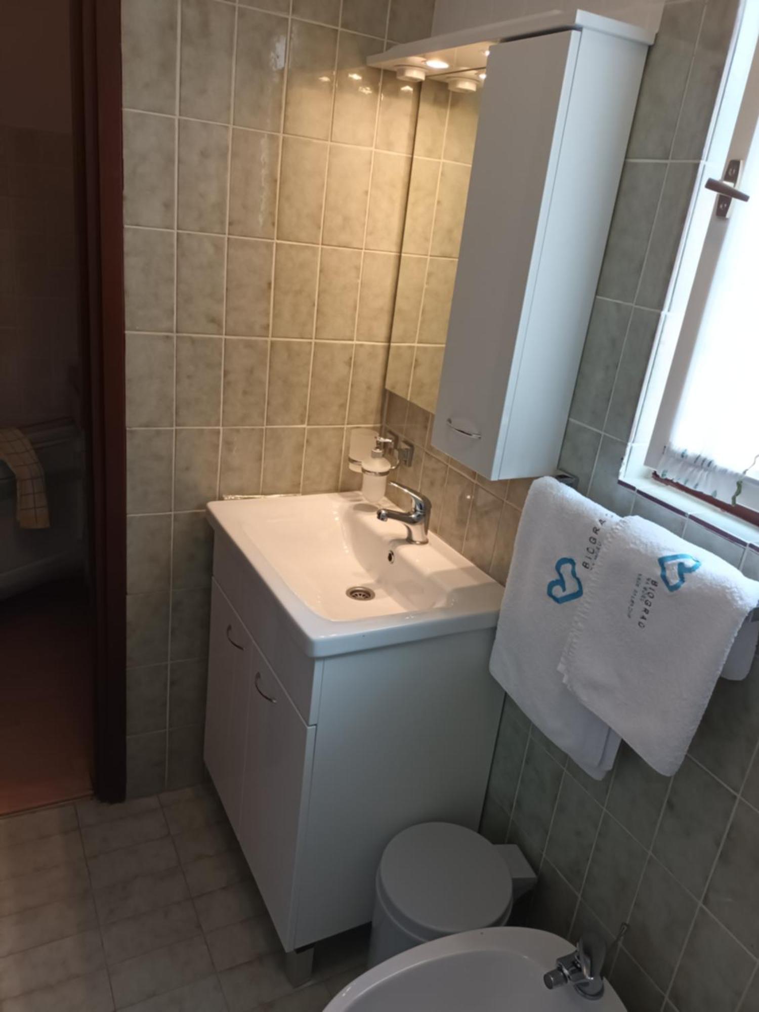 Apartments J&R Babara Биоград на Мору Стая снимка